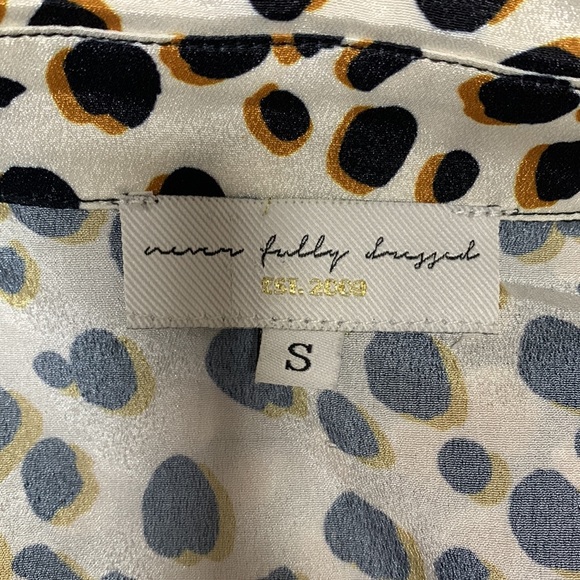 NEVER FULLY DRESSED Edna Leopard Print Tassel Midi Shirt Dress Size S - Picture 10 of 11